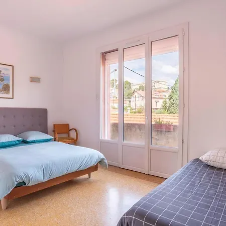 Apartment Spacious And Bright 85 M Near Downtown Hyeres